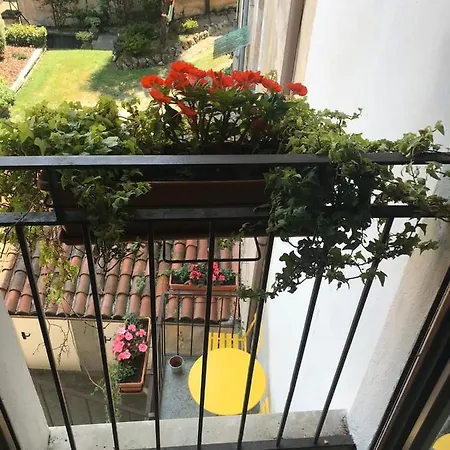 Ballatoio By The Apartment